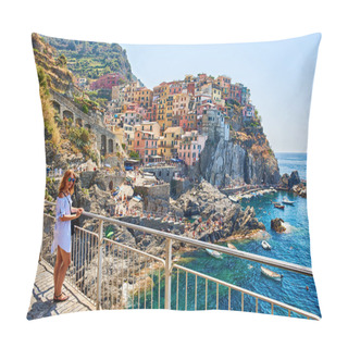 Personality  Chinque TerreI Taly Pillow Covers