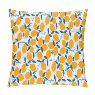Personality  Seamless Vector Pattern With Oranges, Tangerines And Flowers In Retro Style. Modern Illustration With Sicilian Fruits And Rusty Grunge Texture. Blue Leafs And Brunches Of An Orange Tree Pillow Covers