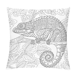 Personality  Zentangle Stylized Chameleon Pillow Covers