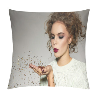 Personality  Beautiful Girl With Evening Makeup Blow Gold Sequins  Pillow Covers