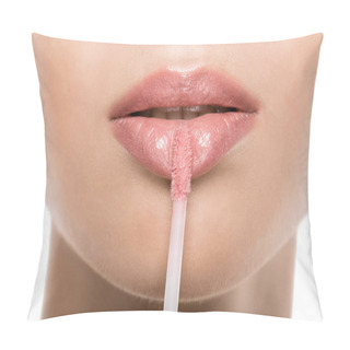 Personality  Woman Applying Lipgloss Pillow Covers