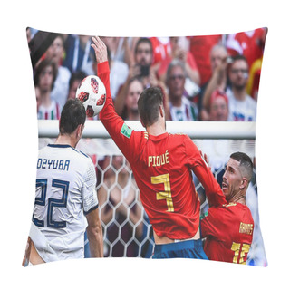 Personality  Artem Dzyuba Of Russia, Left, Challenges Gerard Pique Of Spain In Their Round Of 16 Match During The 2018 FIFA World Cup In Moscow, Russia, 1 July 2018 Pillow Covers