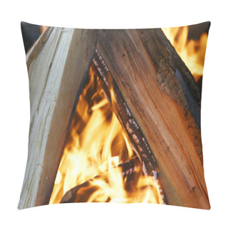 Personality  Burning Woods In Fireplace Pillow Covers