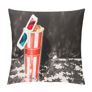 Personality  3d Glasses On Cup With Popcorn On Dark Background Pillow Covers