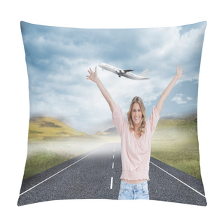 Personality  Woman Who Has Her Arms Raised Up Pillow Covers
