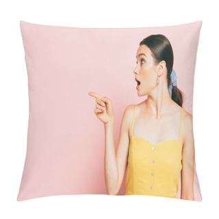 Personality  Shocked Brunette Young Woman Pointing Aside On Pink Pillow Covers