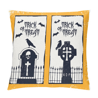 Personality  Halloween Card With Tombstones, Ravens, And Bats Pillow Covers