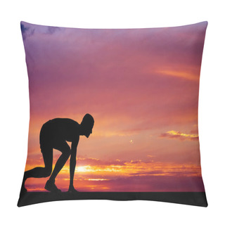 Personality  Silhouette Of Athlete In Position To Run On Sunset Background Pillow Covers