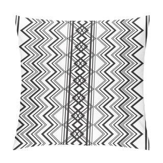 Personality  Zigzag Seamless Pattern. Black And White Vector Chevron Backgrou Pillow Covers