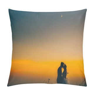 Personality  Silhouette Of Couple With Sunset   Pillow Covers