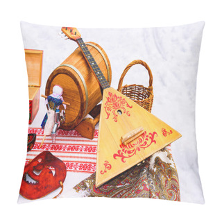 Personality  Balalaika And Other Products Of Russian Folk Art Pillow Covers