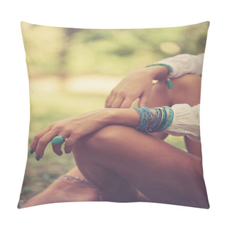 Personality  Woman Fashion Accessories Pillow Covers