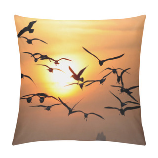 Personality  Flying Seagulls Are Silhouetted Against The Sunset Over Dalian City, Northeast China's Liaoning Province, 14 January 2019. Pillow Covers
