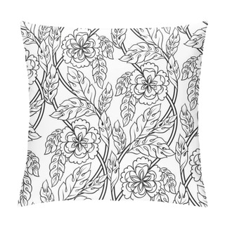 Personality  Seamless Vector Floral Background. Beautiful Pattern With Leaves, Branches And Fantastic Flowers. The Motives Of The Victorian Tracery. Graphical Ornament , Black Outline Isolated On White Pillow Covers