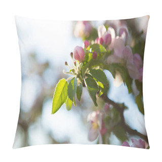 Personality  Beautiful Flowers On Tree Pillow Covers