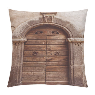Personality  Wooden Doors Pillow Covers