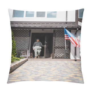 Personality  Military Servicewoman Standing In Doorway Near American Flag And Bushes Pillow Covers