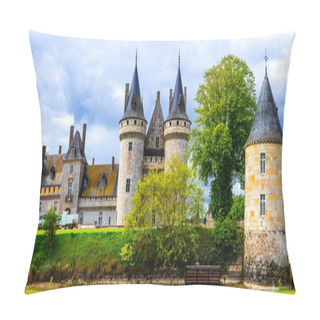 Personality  Great Castles Of Loire Valley In France. Sully-sur-loire,panoramic View. Pillow Covers