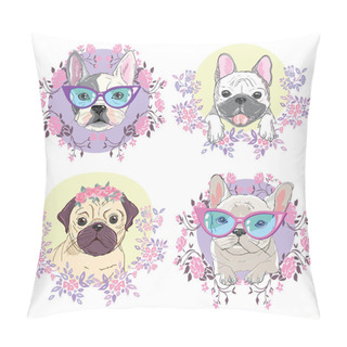 Personality  Bulldog In Glasses , Vector Illustration Pillow Covers