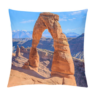 Personality  Delicate Arch In Arches National Park Pillow Covers