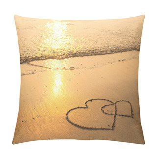 Personality  Hearts Drawn On The Sand Pillow Covers