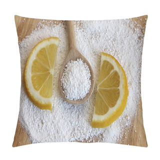 Personality  Citric Acid In Wooden Spoon With Lemon, Close-up Pillow Covers