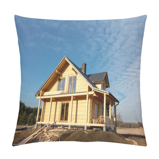 Personality  Building A House With Wooden Logs, Pillow Covers