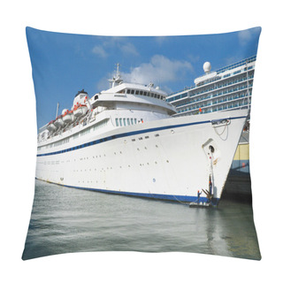 Personality  Cruise Ship In Port Pillow Covers