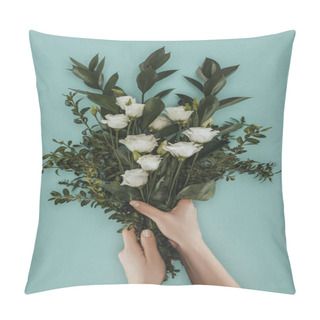 Personality  Cropped Image Of Female Hands Holding Bouquet With Eustoma Flowers Isolated On Green Pillow Covers