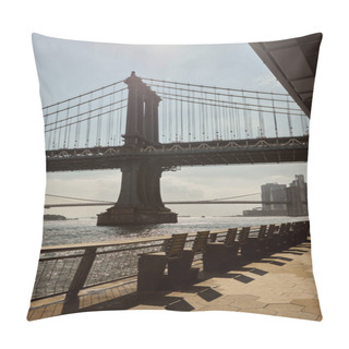 Personality  Embankment Of East River And Scenic View Of Manhattan Bridge In New York City, Autumnal Scene Pillow Covers