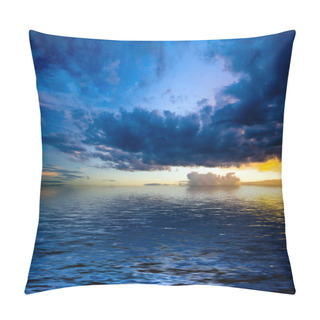Personality  Dramatic Landscape Pillow Covers