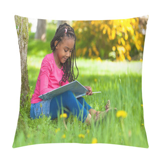 Personality  Outdoor Portrait Of A Cute Young Black Little Girl Reading A Boo Pillow Covers