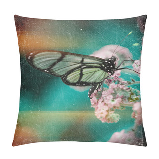 Personality  Distressed Vintage Grungy Photo Butterfly On Flower Pillow Covers