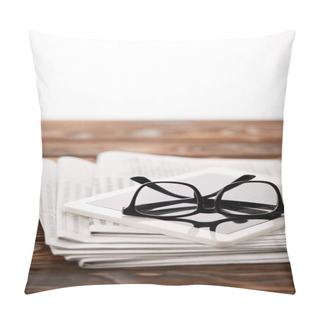 Personality  Eyeglasses, Digital Tablet And Pile Of Newspapers, On Wooden Background Pillow Covers