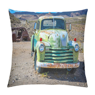 Personality  Old Rusty And Abandoned Car In The Arizona Desert USA Pillow Covers