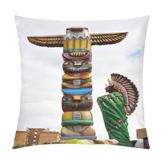 Personality  Cabalgata Reyes Magos, Christmas Festivities, Three Kings Parada In Spain. Pillow Covers