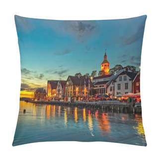 Personality  Stavanger At Night Pillow Covers
