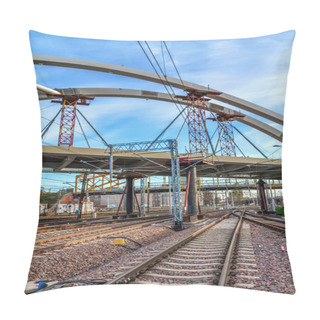 Personality  Construction Of A Bridge Pillow Covers