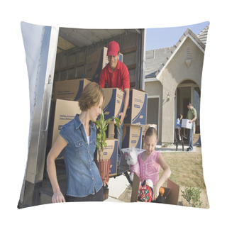 Personality  Family Unloading Truck Of Cardboard Boxes Pillow Covers