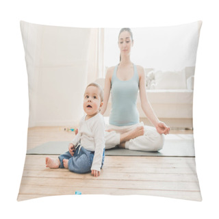 Personality  Baby Boy With His Mother At Home Pillow Covers
