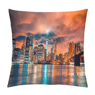 Personality  View Of Manhattan At Sunset, New York City. Pillow Covers