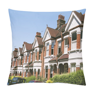 Personality  English Homes. Pillow Covers