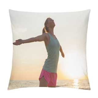 Personality  Happy And Fit Woman Meditating On The Beach Pillow Covers