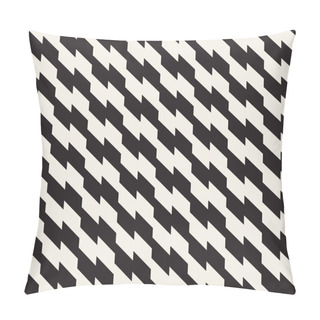 Personality  Repeating Stripes Modern Texture. Simple Regular Lines Background. Monochrome Geometric Seamless Pattern. Pillow Covers