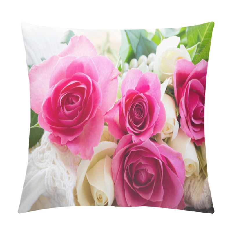 Personality  pink and orange roses with lace pillow covers