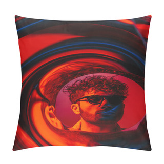Personality  Curly Man In Sunglasses Looking Away Through Futuristic Neon Circle On Red Pillow Covers