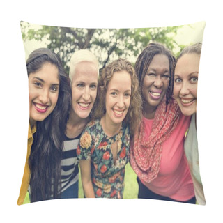 Personality   Friends Spend Time In The Park Pillow Covers