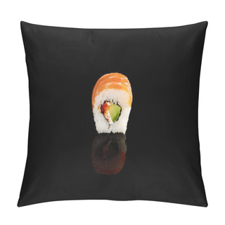Personality  Fresh Delicious Philadelphia Sushi Piece With Avocado, Creamy Cheese, Salmon And Masago Caviar Isolated On Black Pillow Covers