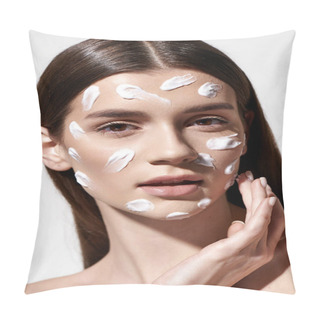 Personality  A Young Woman With Flawless Skin Wearing A White Cream, Exuding An Air Of Mystery And Elegance. Pillow Covers