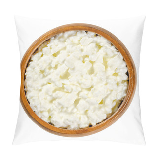 Personality  Cottage Cheese In Wooden Bowl. Fresh Cheese Curd Product Also Known As Curds And Whey,  With Mild Flavor. A Cream Is Added To The Curd Grains. Closeup From Above Over White, Isolated Macro Food Photo. Pillow Covers
